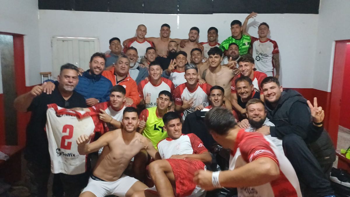 Huracán Las Heras logró un triunfazo frente a Costa Brava, en La Pampa.