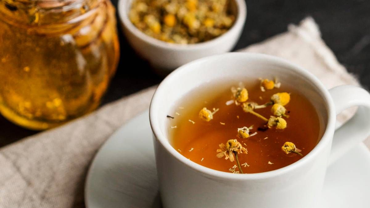  Por estos motivos debes tomar té de manzanilla