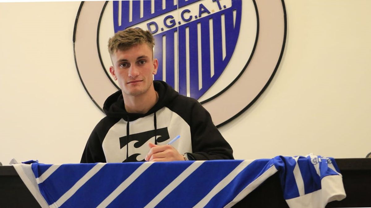 Martín Luciano, el último refuerzo de Godoy Cruz que llegó Newells Old Boys.