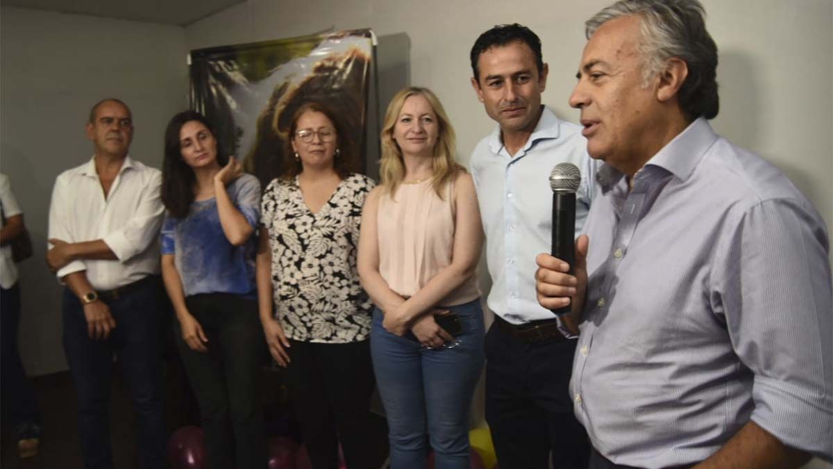 Alfredo Cornejo durante el acto que se realizó en la sede del PRO en Tunuyán.