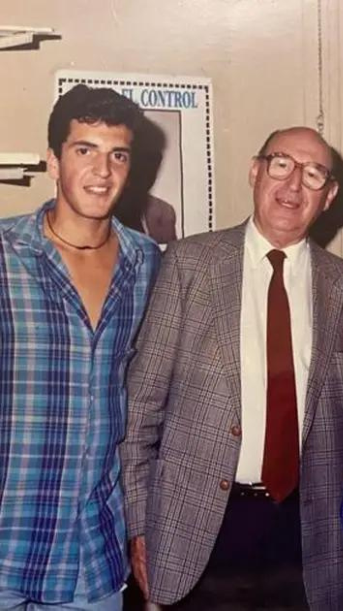 Sergio Massa es precandidato a Presidente por Unión por la patria. Sergio Massa es precandidato a Presidente por Unión por la patria.