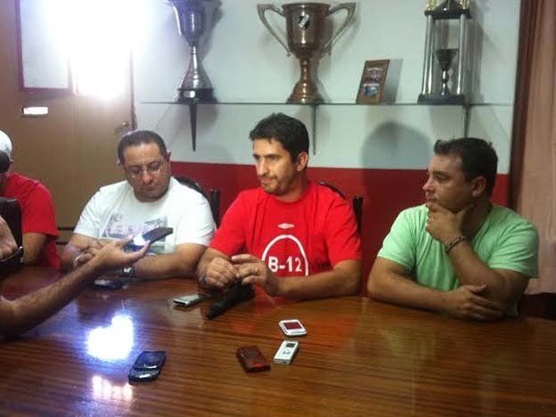Pablo Cuello fue presentado como nuevo DT del Deportivo Maipú