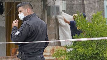 Un joven de 25 años fue asesinado a balazos e hirieron a su suegra