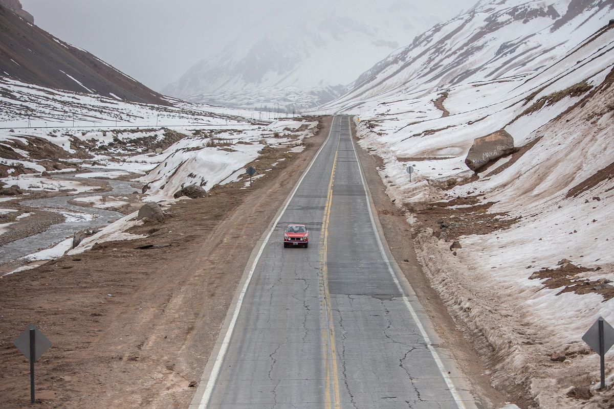 La Ruta Nacional 7 regaló hermosas postales nevadas a todos los participantes. La Ruta Nacional 7 regaló hermosas postales nevadas a todos los participantes.