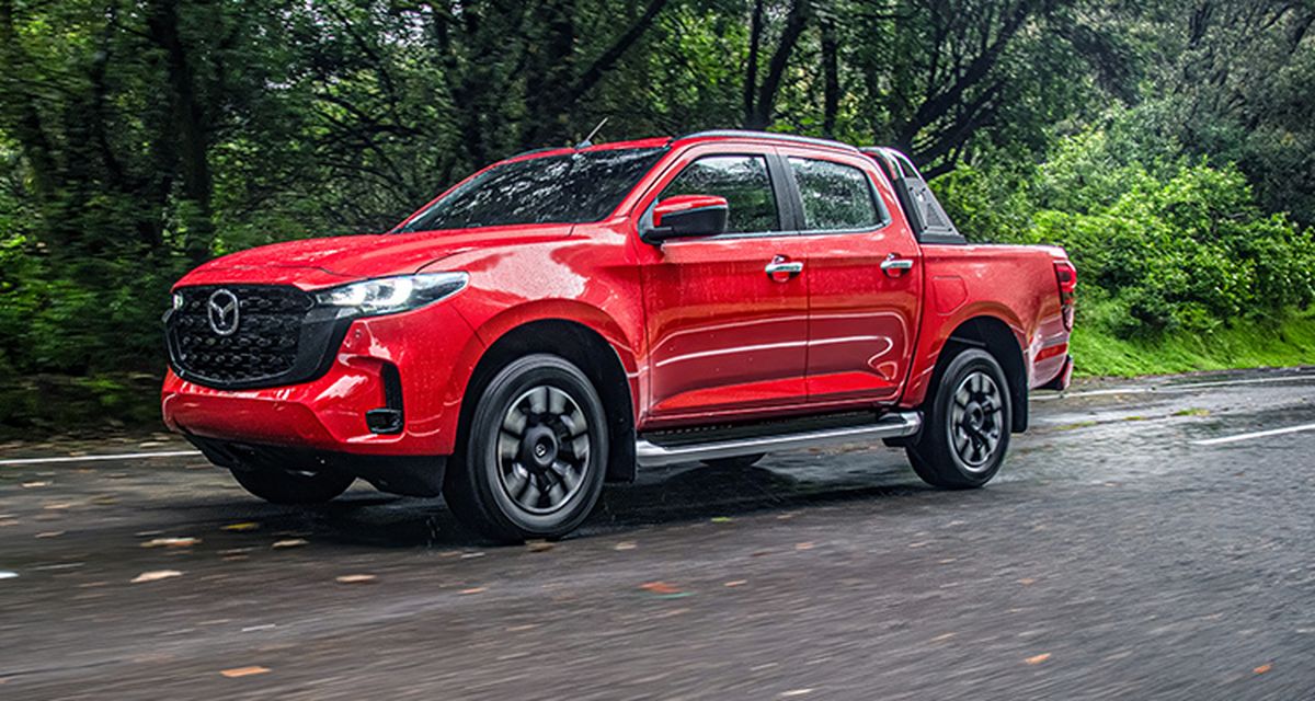 Esta pick up de Mazda, se acerca a la Toyota Hilux. Esta pick up de Mazda, se acerca a la Toyota Hilux.
