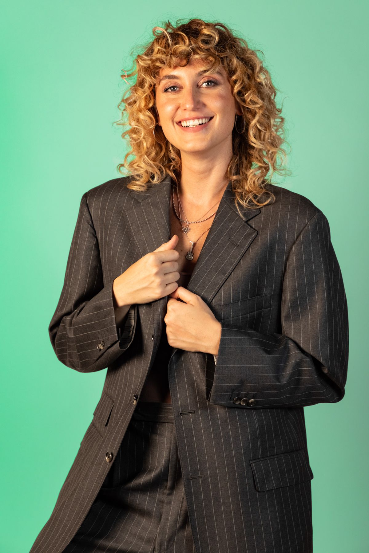 Camila Lakshmi, la condutora del podcast. Camila Lakshmi, la condutora del podcast.