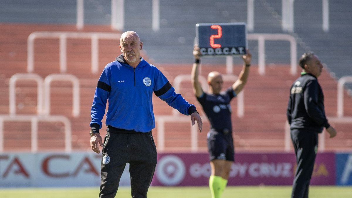 Daniel Oldrá se hizo cargo del empate de Godoy Cruz ante Sarmiento de Junín