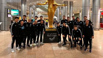 Con dos mendocinos, la Selección argentina de vóley prepara el estreno en el Mundial