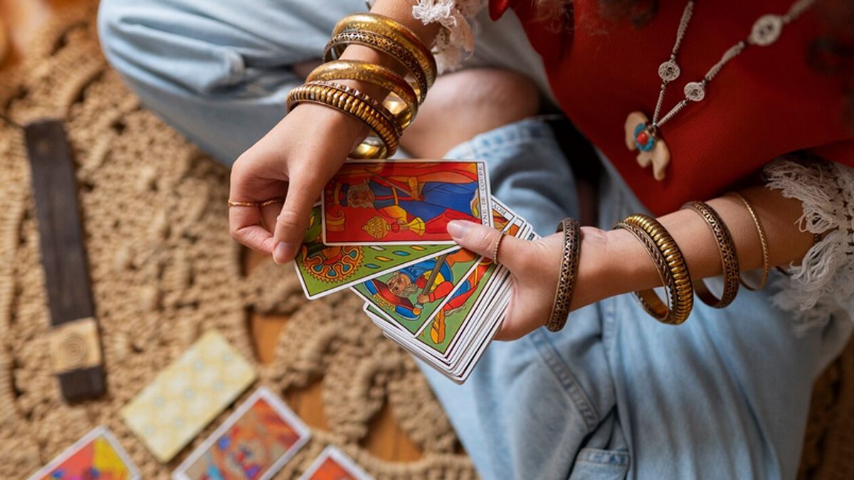 TAROT: descubre sus predicciones para hoy miércoles 5 de febrero de 2025