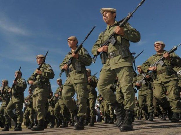 Universitarios rechazaron el regreso del servicio militar: La inseguridad se combate con educación