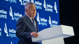 Alfredo Cornejo participó en la AmCham Summit 2026 que organiza la Cámara de Comercio de Estados Unidos en Argentina. Alfredo Cornejo participó en la AmCham Summit 2026 que organiza la Cámara de Comercio de Estados Unidos en Argentina.