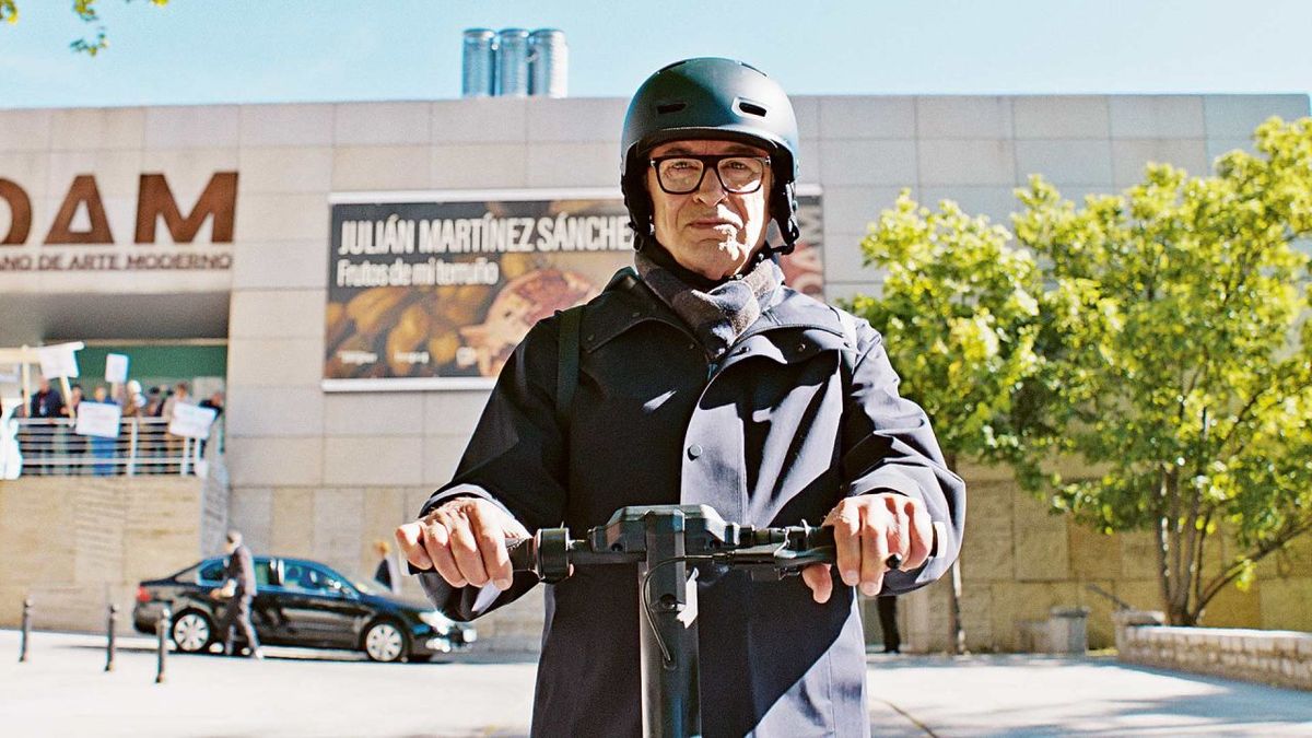 Gran serie. Es Bellas Artes, protagonizada por el talentoso, Oscar Martínez. Gran serie. Es Bellas Artes, protagonizada por el talentoso, Oscar Martínez. 