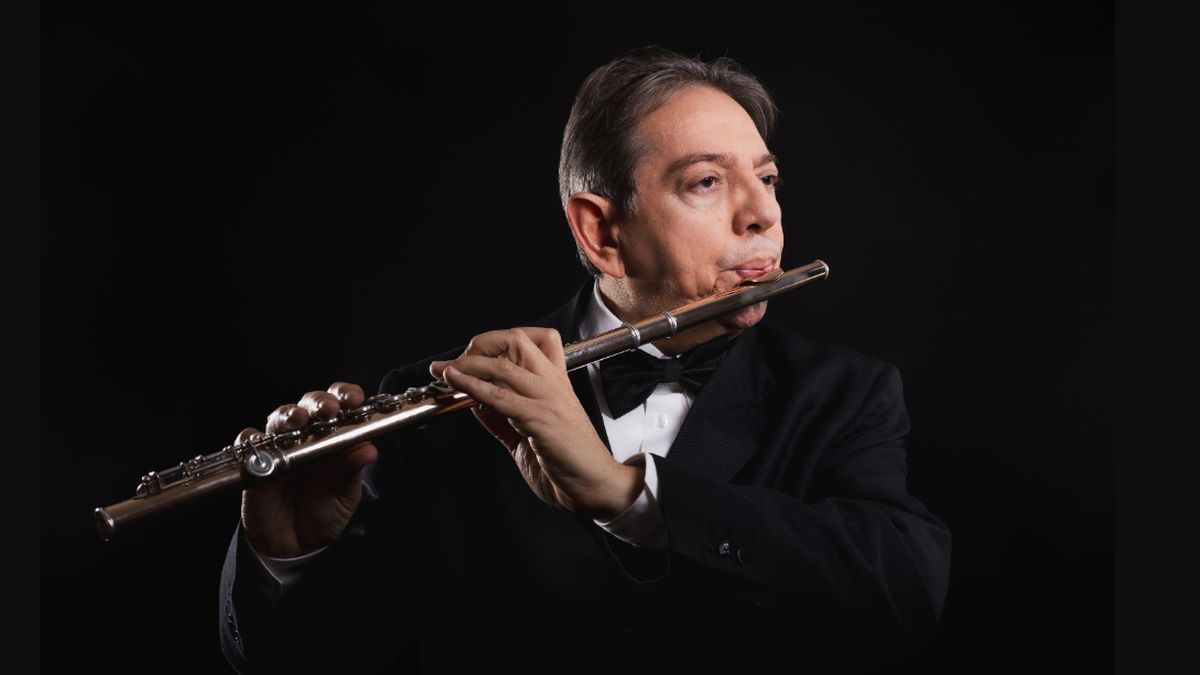 Carlos Fuguet solista invitado desde Chile por "Orquesta Pianoforte". Carlos Fuguet solista invitado desde Chile por "Orquesta Pianoforte".