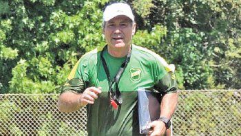 El DT del Halcón revoluciona el fútbol con métodos del hockey