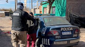 Un dealer fue detenido en el Campo Papa con más de 1.000 envoltorios de cocaína