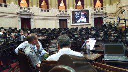 Diputados del oficialismo no dieron quórum para tratar el cumplimiento de la ley de paritaria nacional docente