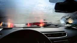 Los vidrios del auto se pueden empañar fácilmente, pero por suerte existe un truco casero para solucionarlo de manera rápida y fácil.