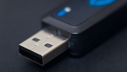 Quien tiene un pendrive sin uso en casa tiene un tesoro: por qué y para qué sirve