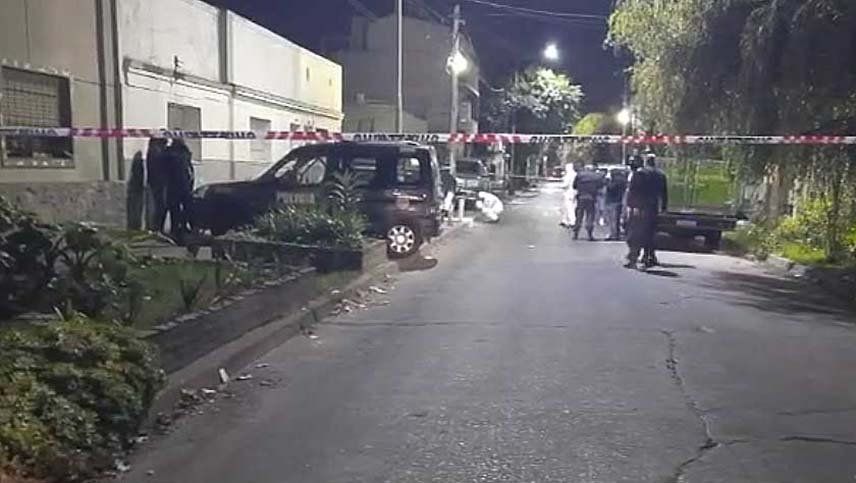 Asesinaron a una mujer de un balazo e investigan si se trató de un intento de robo