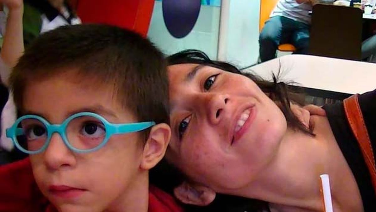 Francisco no tenía ningún síndrome o trastorno puntual, sino muchas “cositas”, según explicó su mamá. Quedó con un desfasaje cognitivo leve. Francisco no tenía ningún síndrome o trastorno puntual, sino muchas “cositas”, según explicó su mamá. Quedó con un desfasaje cognitivo leve.