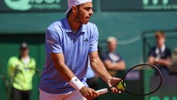 Francisco Cerúndolo consiguió un gran triunfo para Argentina en la Copa Davis.