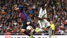 Ex jugador francés que había apuntado contra Lionel Messi ahora cargó contra el brasileño.