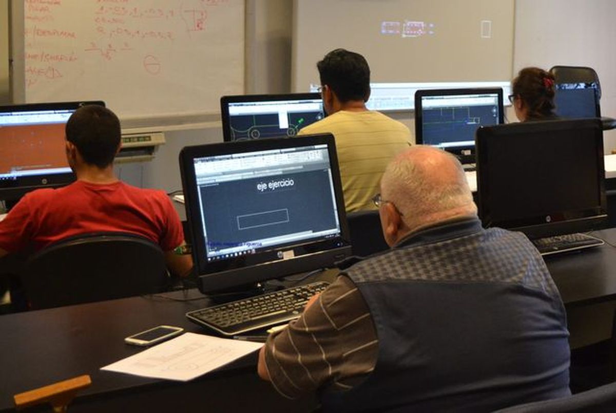 La DGE informó que ya están abiertas las inscripciones para las nuevas tecnicaturas, pero hay tiempo hasta febrero del 2025 para inscribirse. La DGE informó que ya están abiertas las inscripciones para las nuevas tecnicaturas, pero hay tiempo hasta febrero del 2025 para inscribirse.