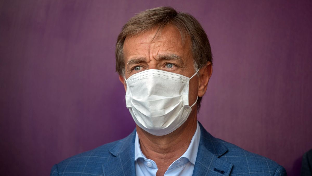 Suarez viajó a Buenos Aires por obras para barrios populares