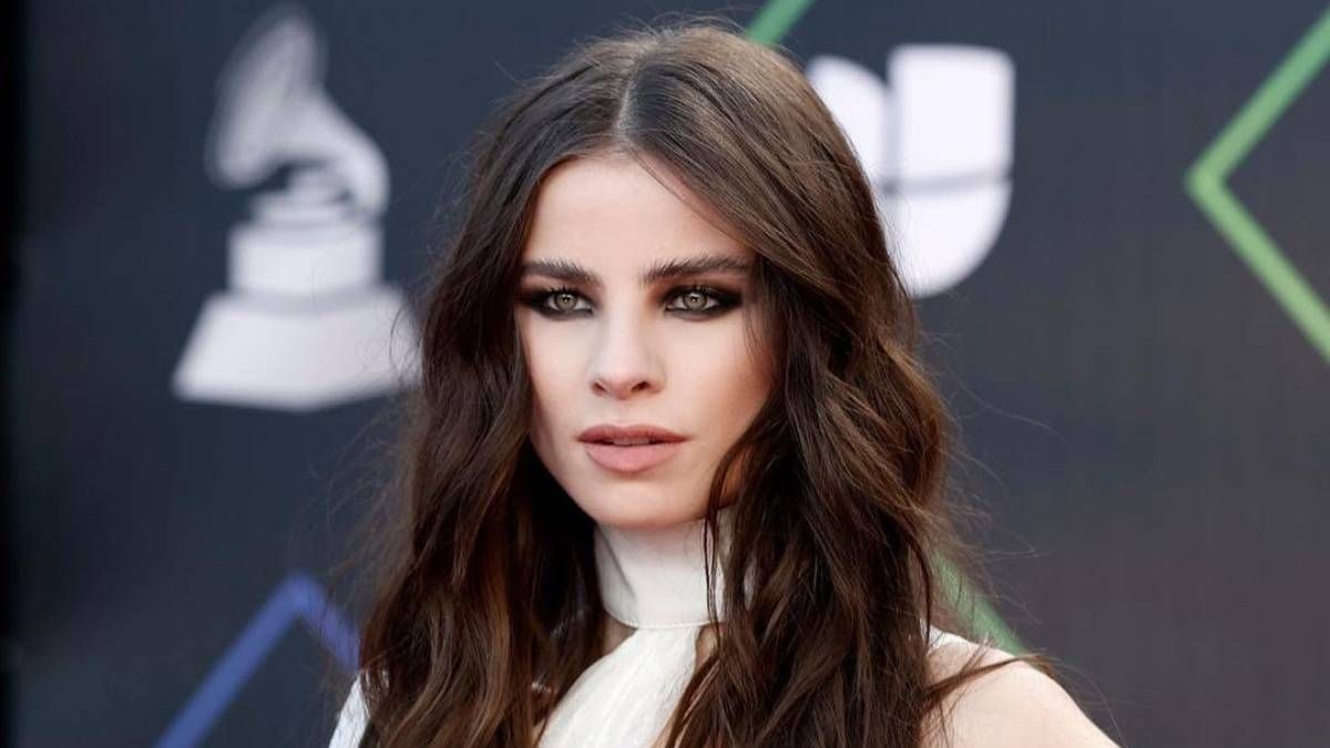 Giulia Be, la protagonista de Más allá del universo, la película brasileña romántica de Netflix.