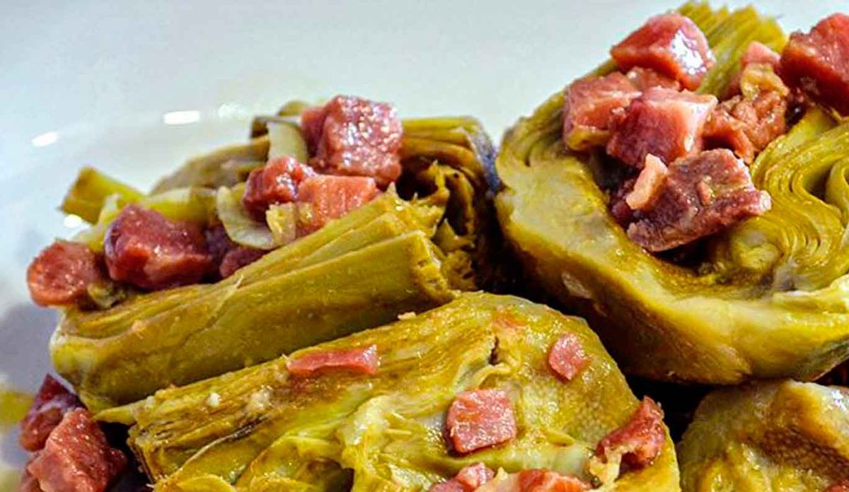 Esta es una de las recetas más deliciosas para hacer con alcachofa. Esta es una de las recetas más deliciosas para hacer con alcachofa.