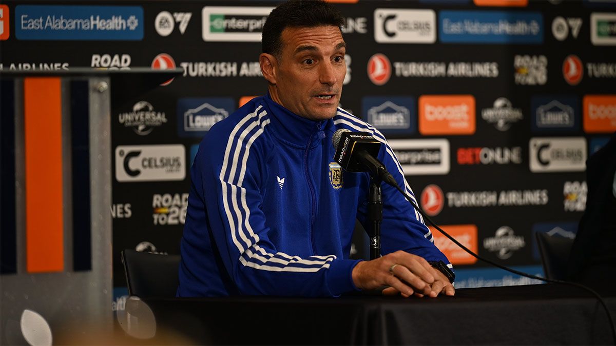 Lionel Scaloni dio una conferencia de prensa antes del partido de la Selección argentina ante Islandia.