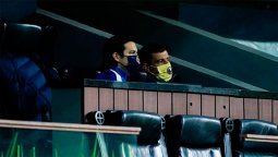 Con Solari en la tribuna