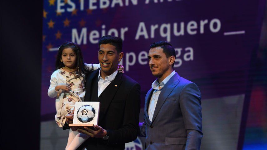 Esteban Andrada fue elegido el mejor arquero en los Premios de la Superliga