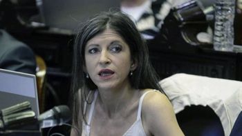 Piden expulsar a Fernanda Vallejos de la cámara de Diputados