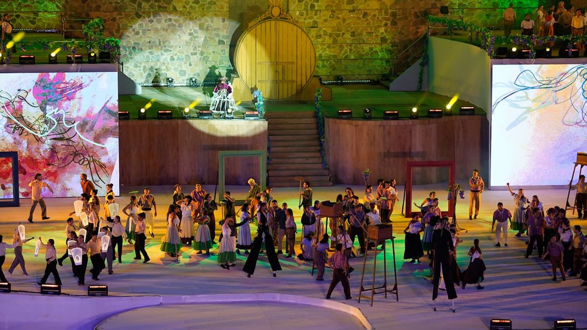 Uno de los cuadros de Guardiana del vino eterno. Uno de los cuadros de Guardiana del vino eterno.