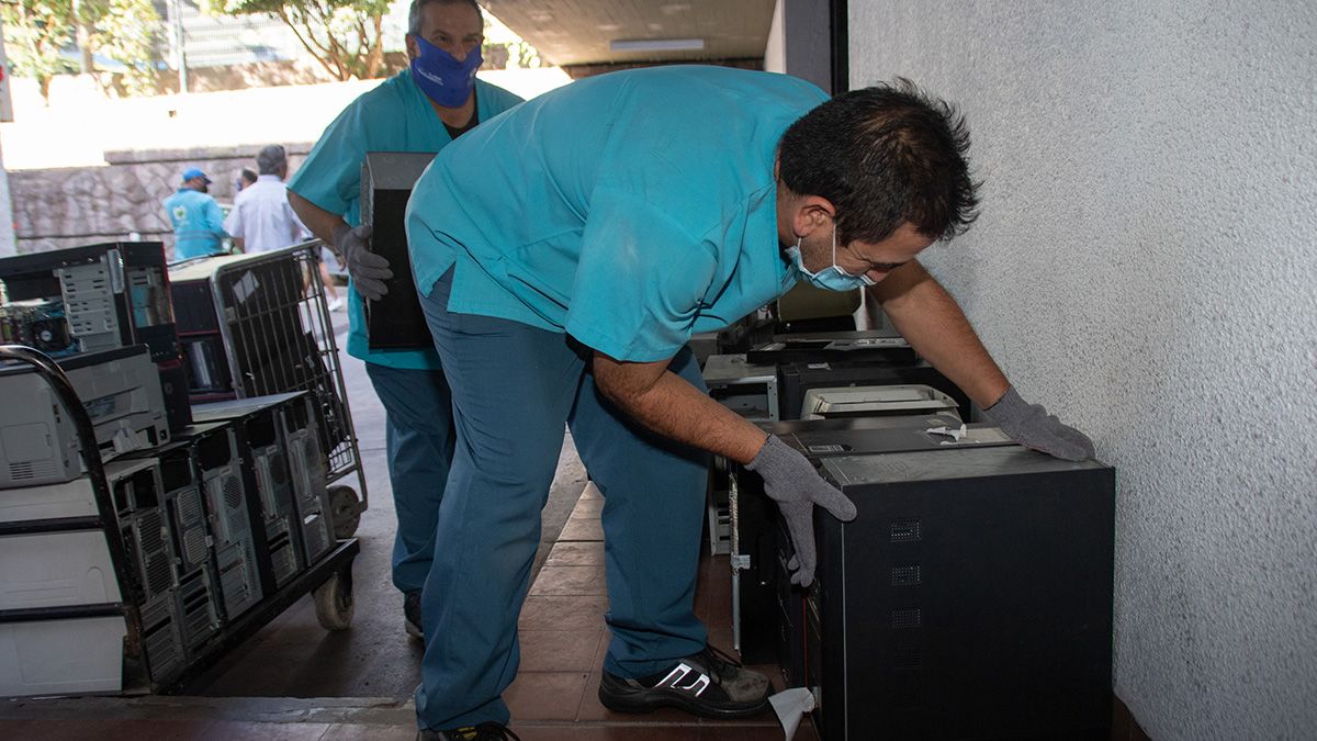 La Municipalidad de la Ciudad de Mendoza informó que realizó un nuevo retiro de Residuos Eléctricos y Electrónicos.