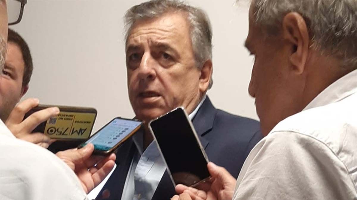 El radical Mario Negri, secretario de la comisión de juicio político.