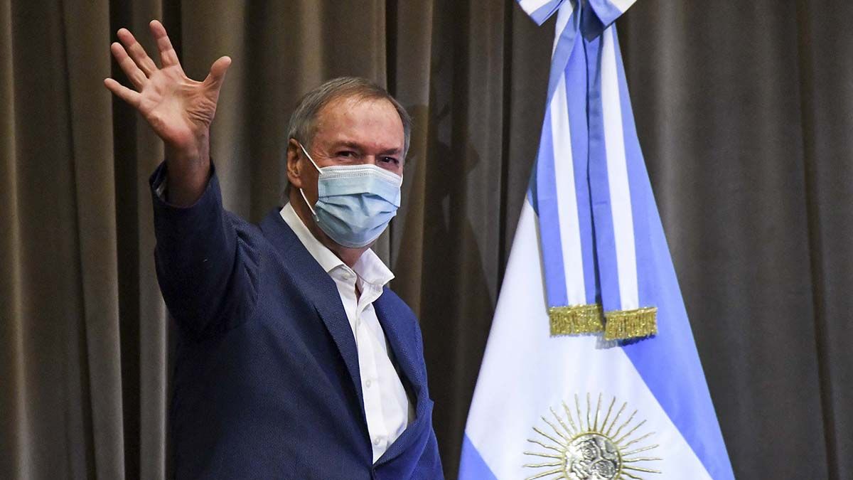 El gobernador Juan Schiaretti, da a conocer el cuadro de situación respecto a la pandemia de coronavirus en la provincia de Córdoba.