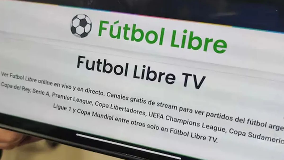 El mendocino detenido por los sitios ilegales que transmitían fútbol es estudiante de Ciencias Políticas de la UNCuyo. El mendocino detenido por los sitios ilegales que transmitían fútbol es estudiante de Ciencias Políticas de la UNCuyo.