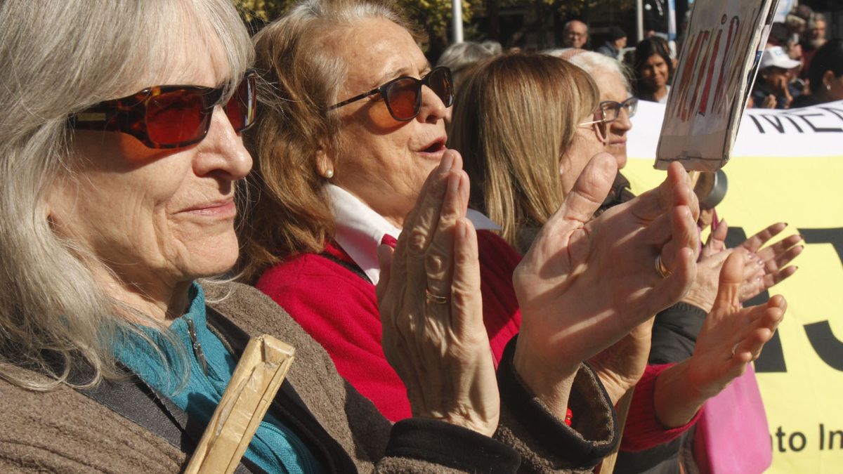 Jubiladas en la marcha 65. Jubiladas en la marcha 65.