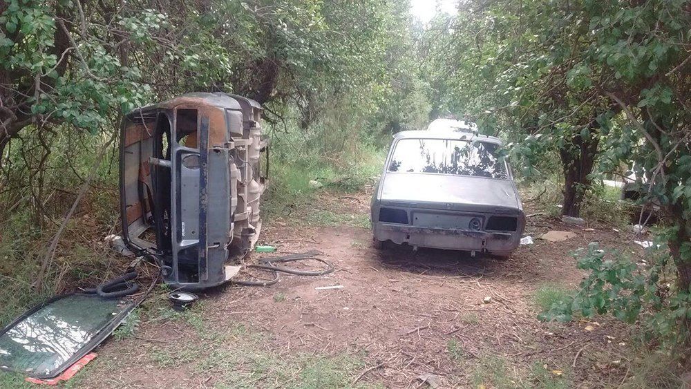 Maipú: la Policía encontró 11 vehículos robados y desmantelados
