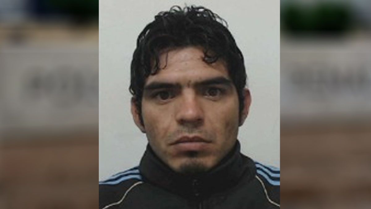 Esteban Rodríguez, de 31 años, quedó detenido como autor del femicidio de su ex pareja Gabriela Videla Cinquemani. Esteban Rodríguez, de 31 años, quedó detenido como autor del femicidio de su ex pareja Gabriela Videla Cinquemani.