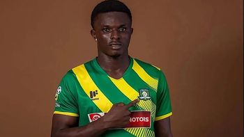 Muerte en el fútbol de Ghana: asesinaron a un jugador tras un asalto Muerte en el fútbol de Ghana: asesinaron a un jugador tras un asalto