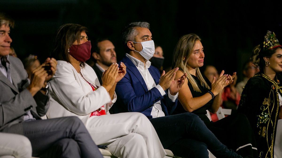 Mariana Juri junto a Sebastián Bragagnolo.