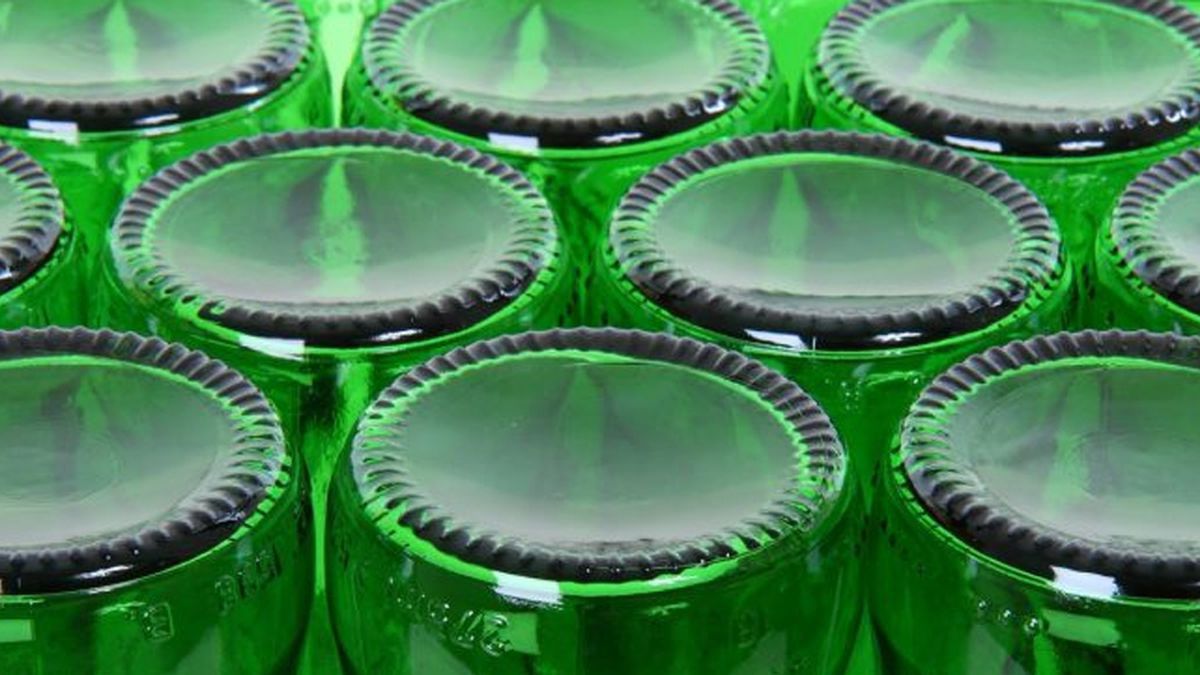 Sigue la crisis por la falta de botellas de vidrio.