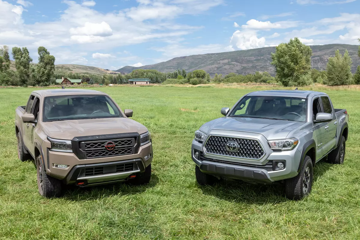 La Tacoma destaca por su tecnología, la Frontier ofrece una excelente relación calidad-precio. 
