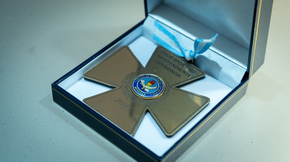 La Cruz al Mérito cumplió 80 años y sumó a la Lepra a la lista de ganadores. La Cruz al Mérito cumplió 80 años y sumó a la Lepra a la lista de ganadores.