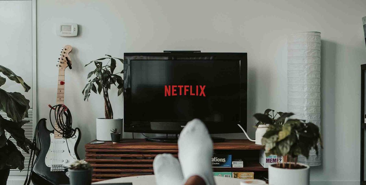 La miniserie policial de Netflix estrenó nuevos capítulos y está dentro del Top 10