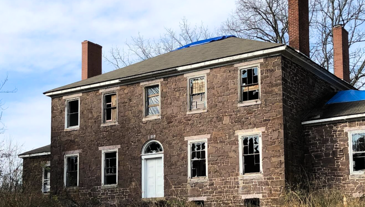 La mansión Hood, que fue construida en el año 1834, está disponible sin costo