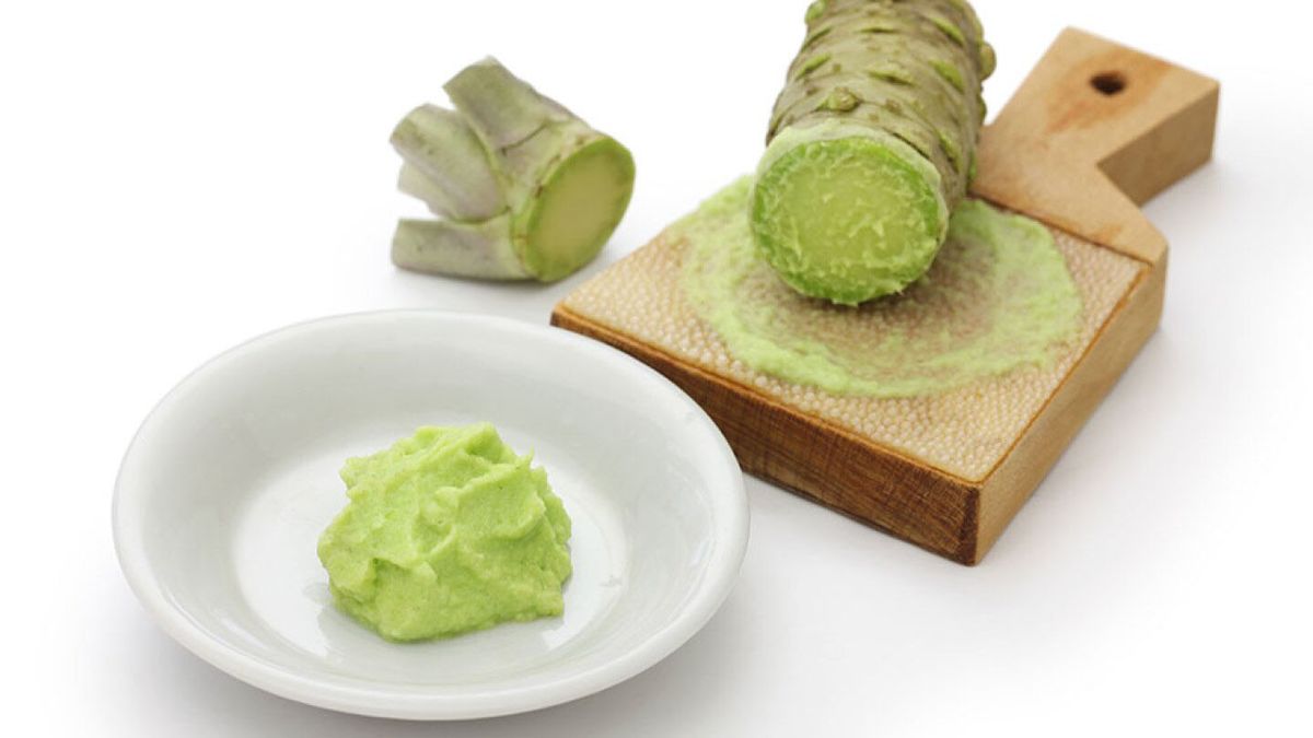 El wasabi, también llamado rábano picante japonés. El wasabi, también llamado rábano picante japonés.